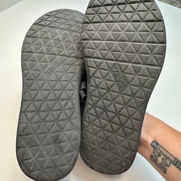 TEVA Voya Strappy Sandals - Picture 3 of 4